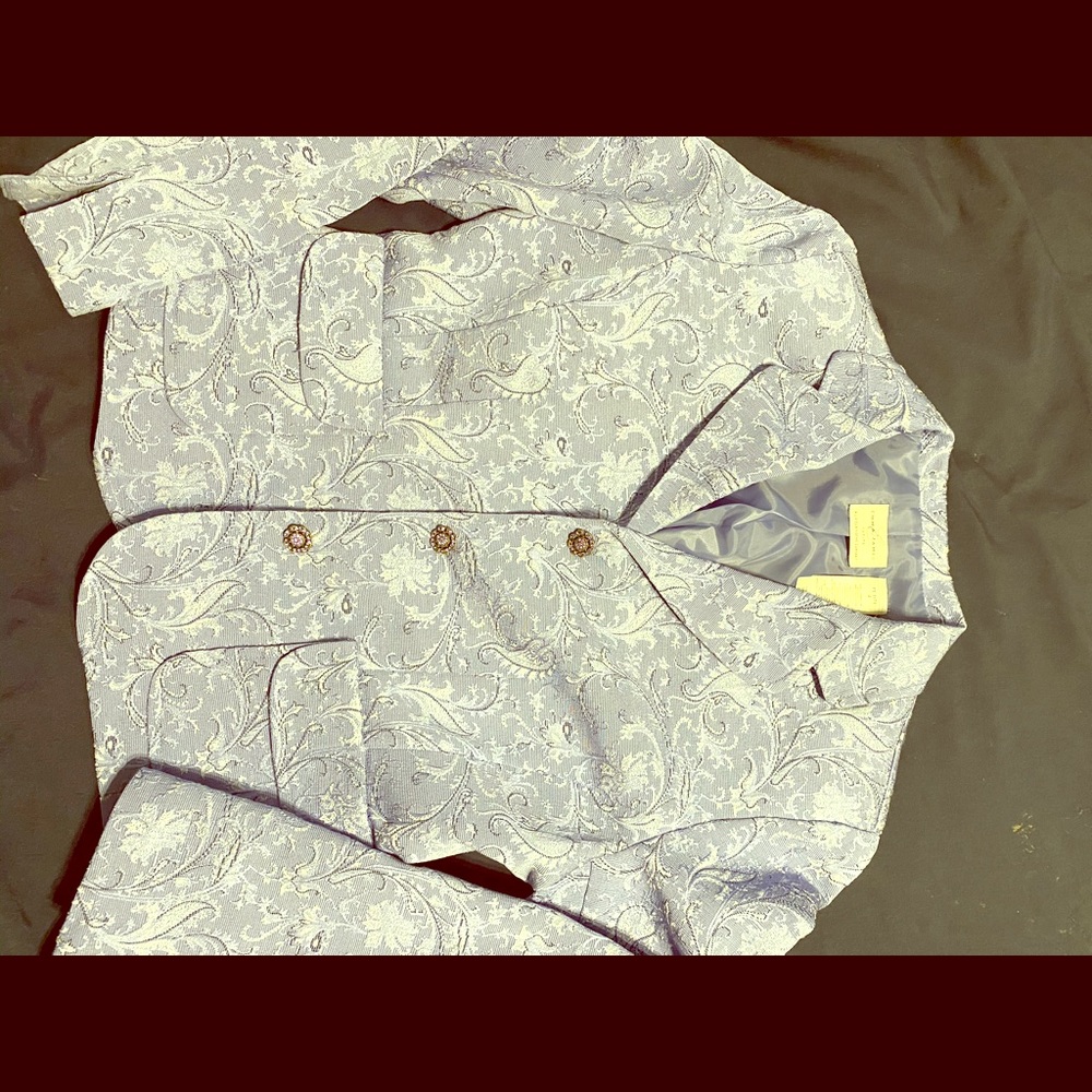 Beautiful brocade jacket.